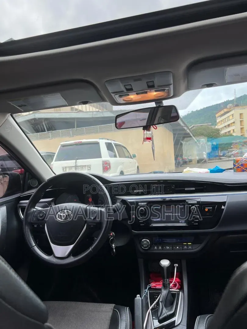 Toyota Corolla 2019 Black