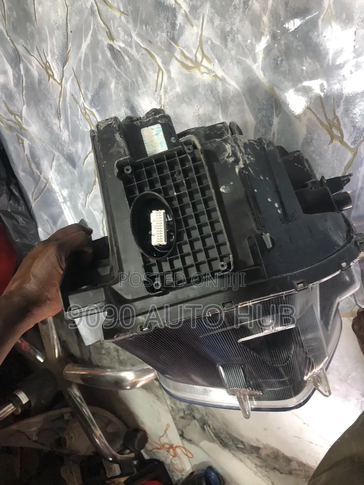  Hyundai Santa Fe 2020 Right Headlight – Premium OEM | Foreign Used