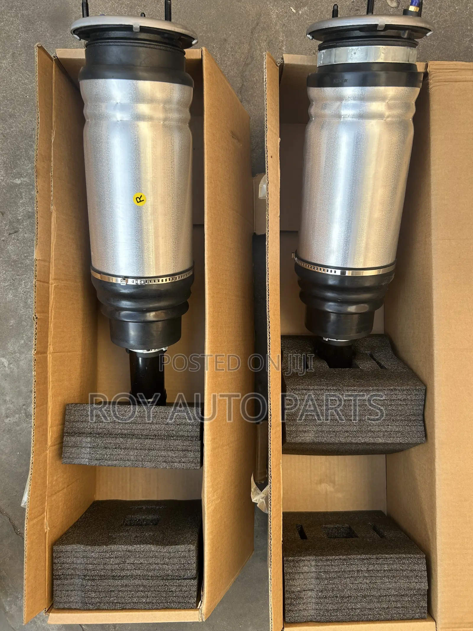 Range Rover Velar Front Air Suspension Shocks