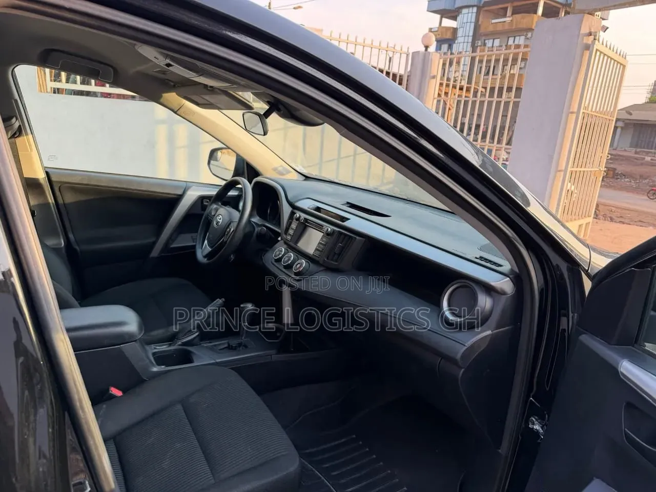 Toyota RAV4 LE AWD (2.5L 4cyl 6A) 2017 Black