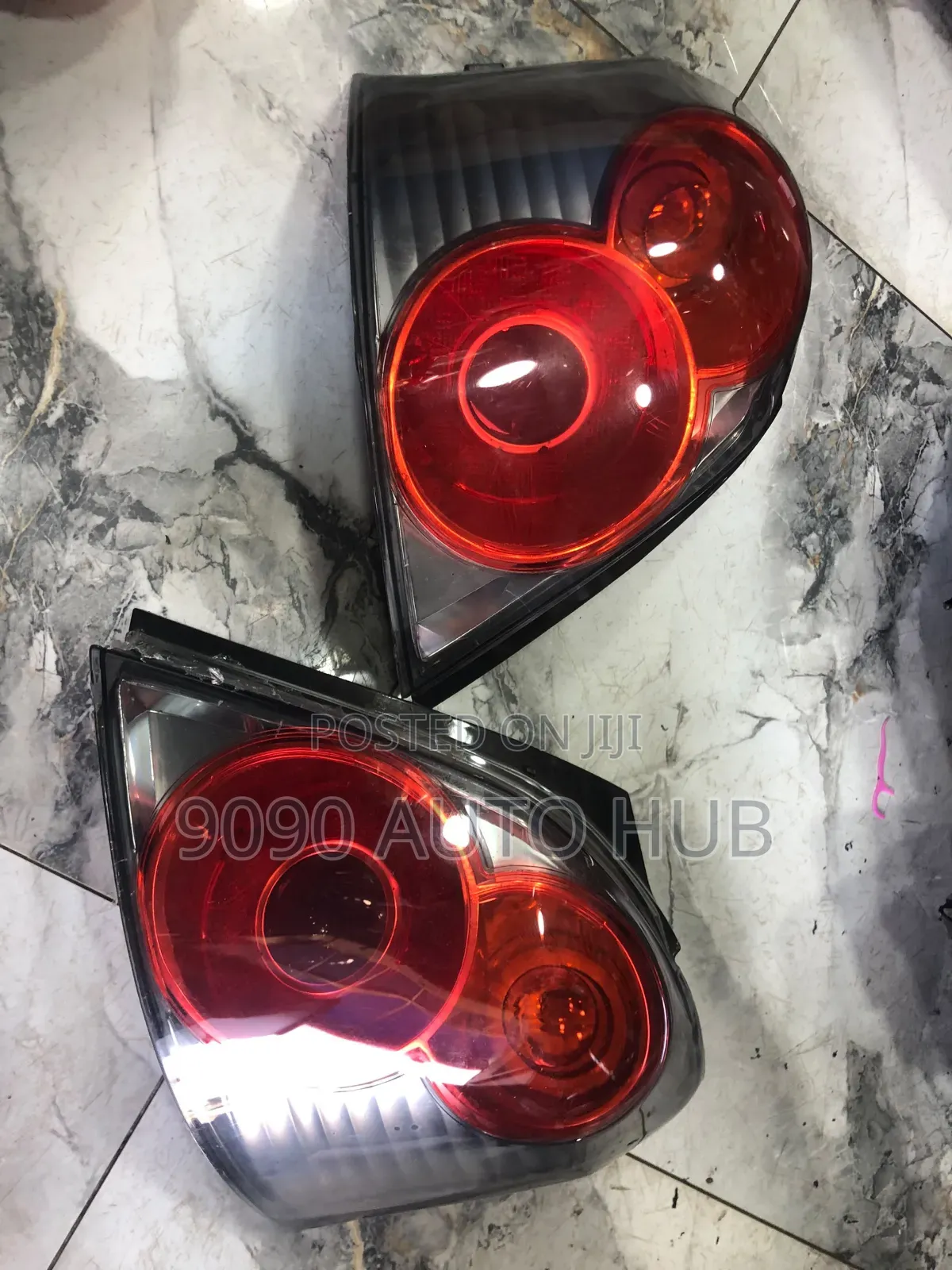  Toyota Yaris / Vitz 2008, 2009, 2010, 2011, 2012 Taillight | Spec