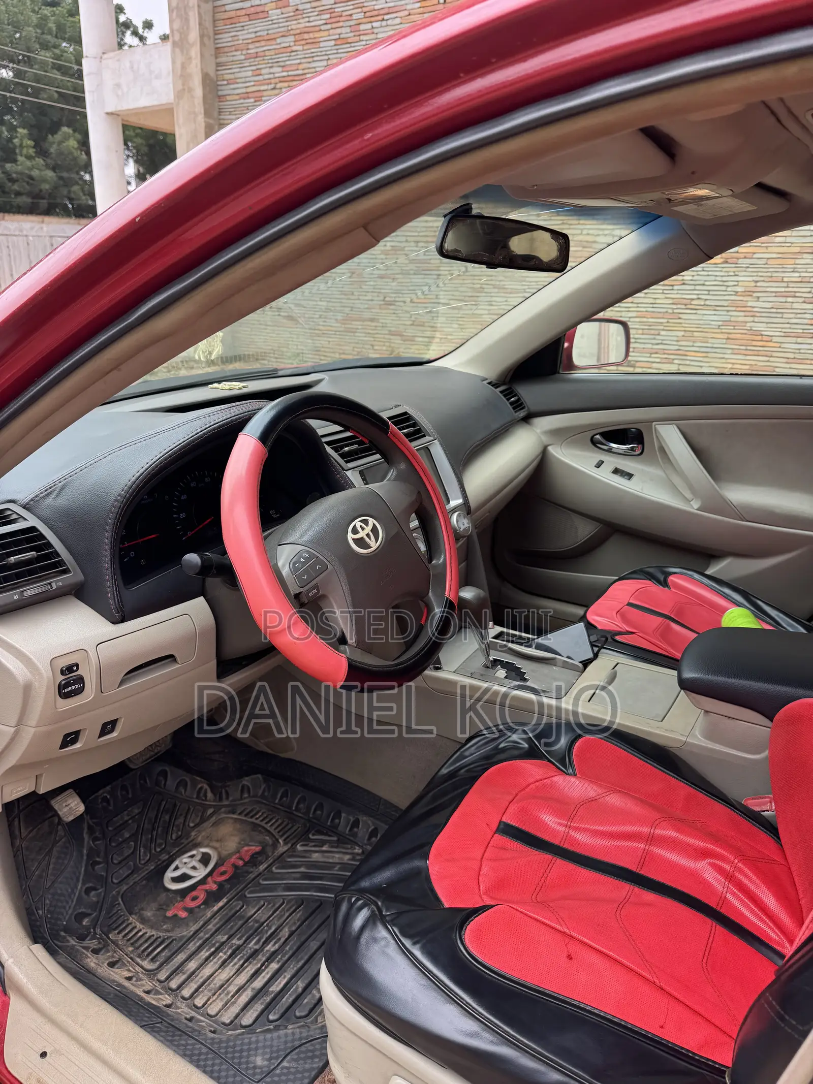 Toyota Camry SE 4dr Sedan (2.5L 4cyl 6AM) 2010 Red