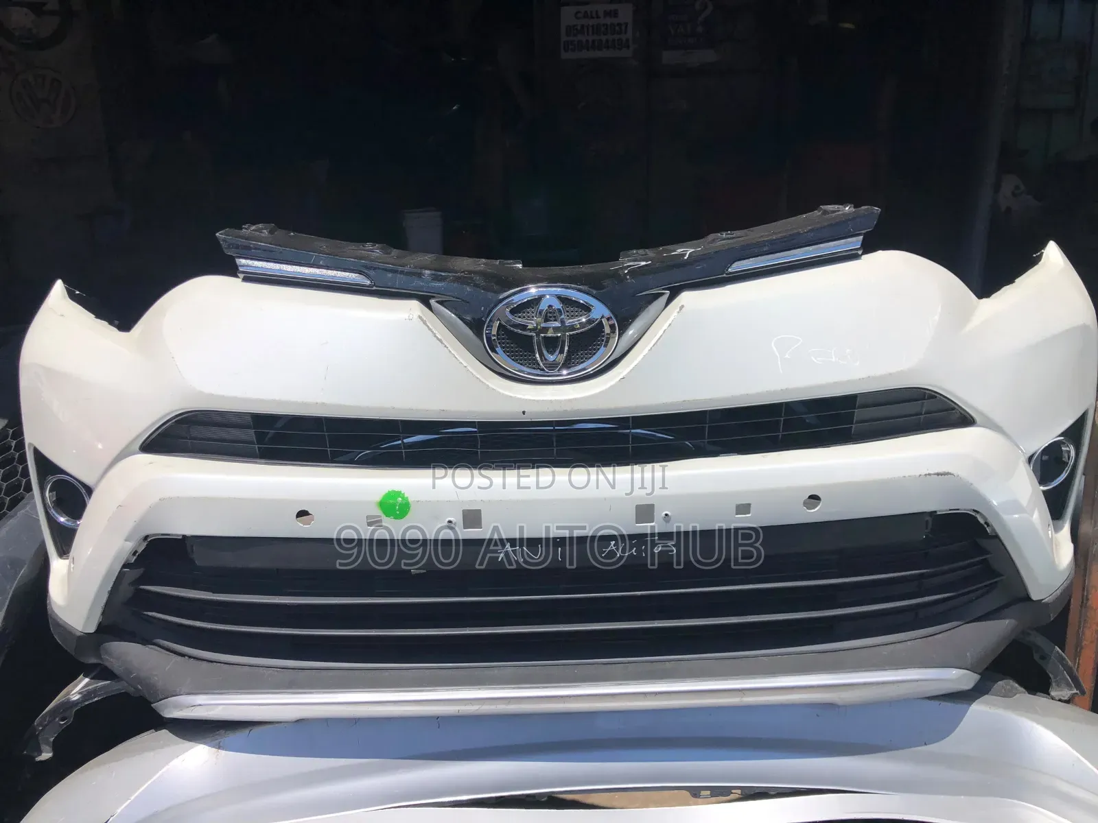  Toyota RAV4 2016, 2017, 2018 Front Bumper – Foreign Used