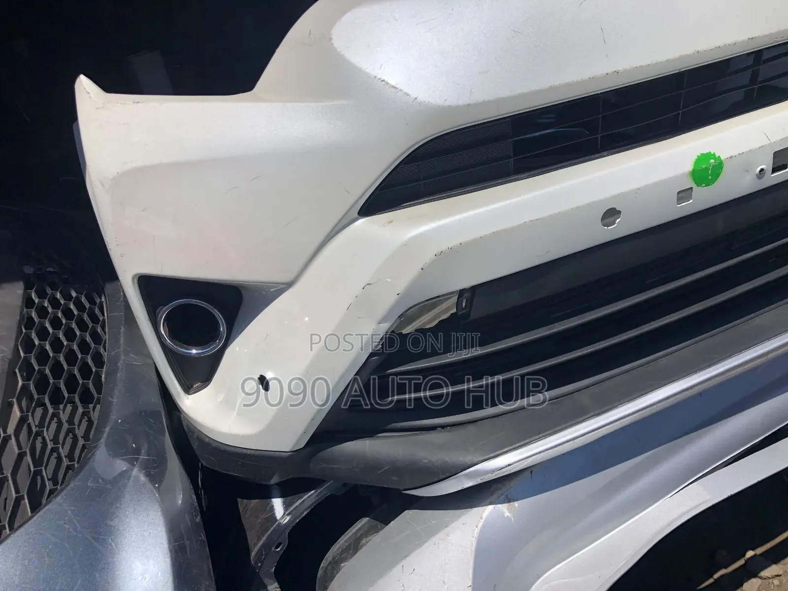  Toyota RAV4 2016, 2017, 2018 Front Bumper – Foreign Used