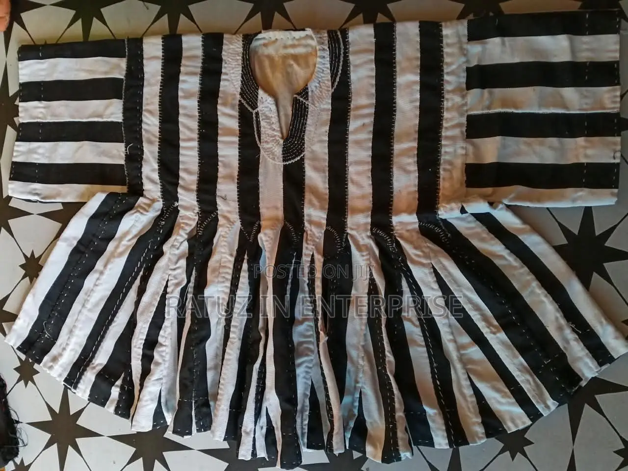 Sleeved Smocks for Me