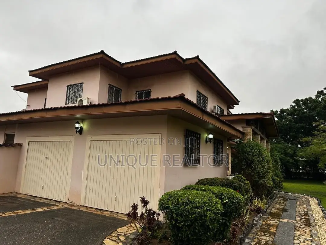 Furnished 5bdrm House in Trassaco Phase 1, School Junction for sale