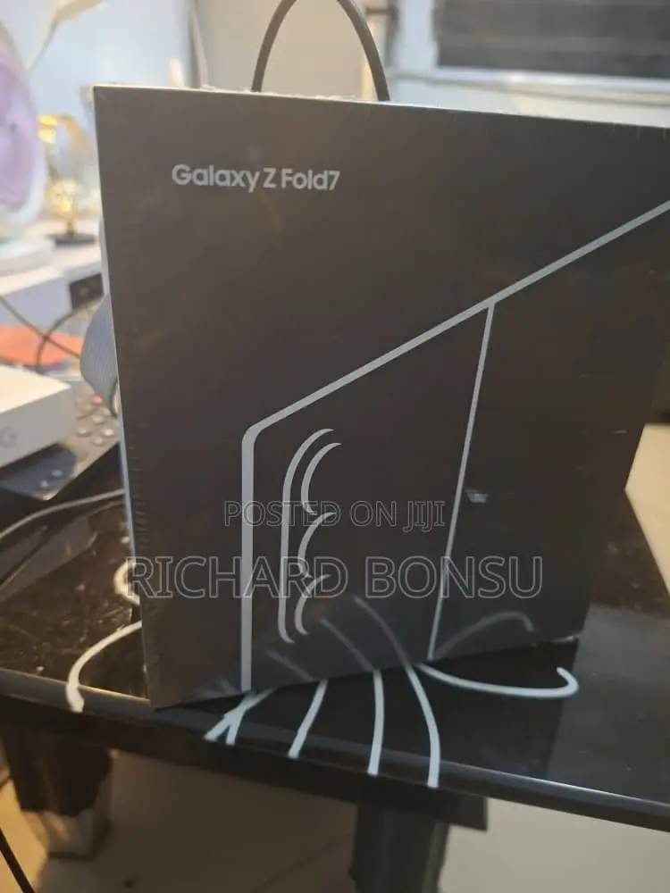 New Samsung Galaxy Z Fold7 256 GB Blue
