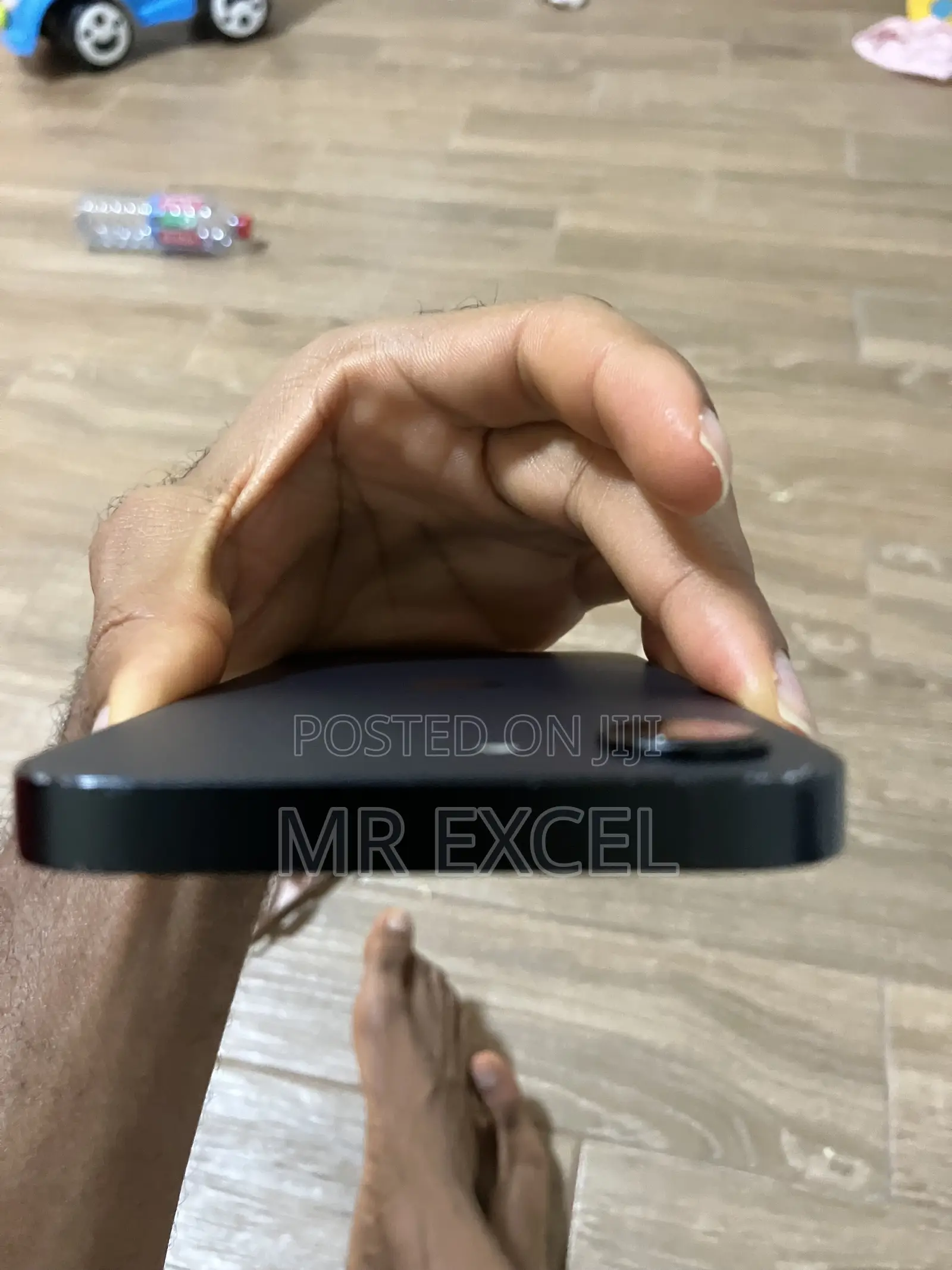 Apple iPhone 16e 128 GB Black