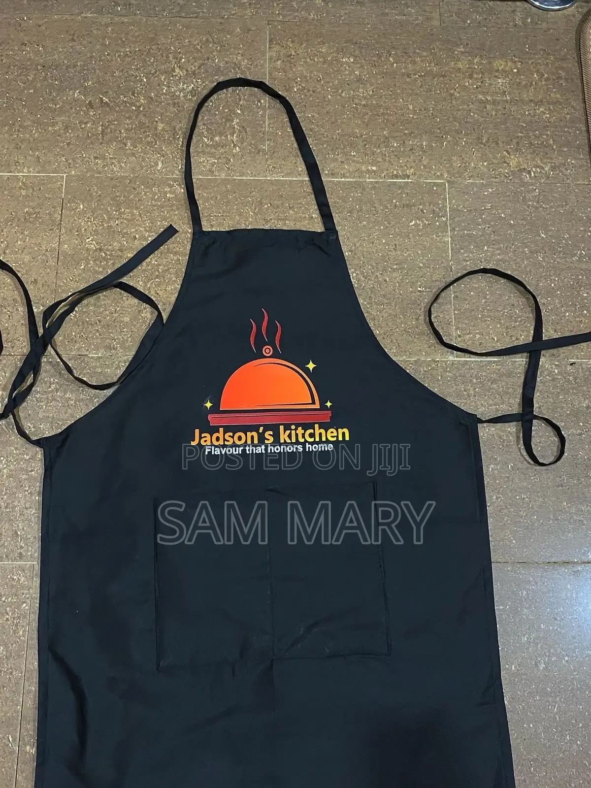 Quality Customized Aprons in Wholesale Price