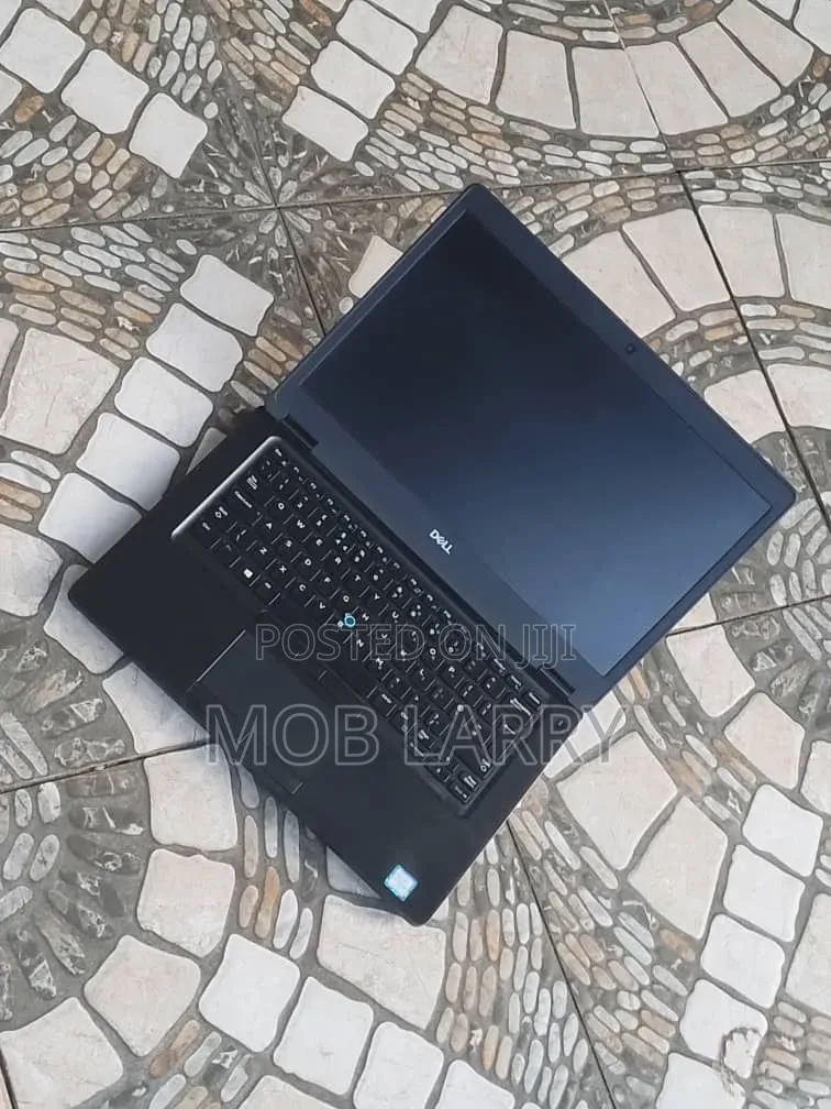 Laptop Dell Latitude 5490 8GB Intel Core i5 SSD 256GB