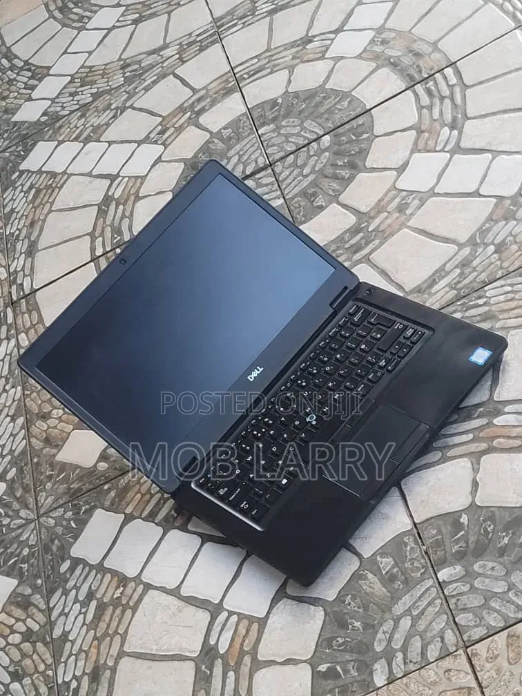 Laptop Dell Latitude 5490 8GB Intel Core i5 SSD 256GB