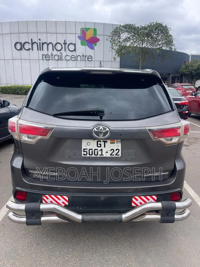 Toyota Highlander Limited V6 4x4 (3.5L 6cyl 6A) 2016 Gray