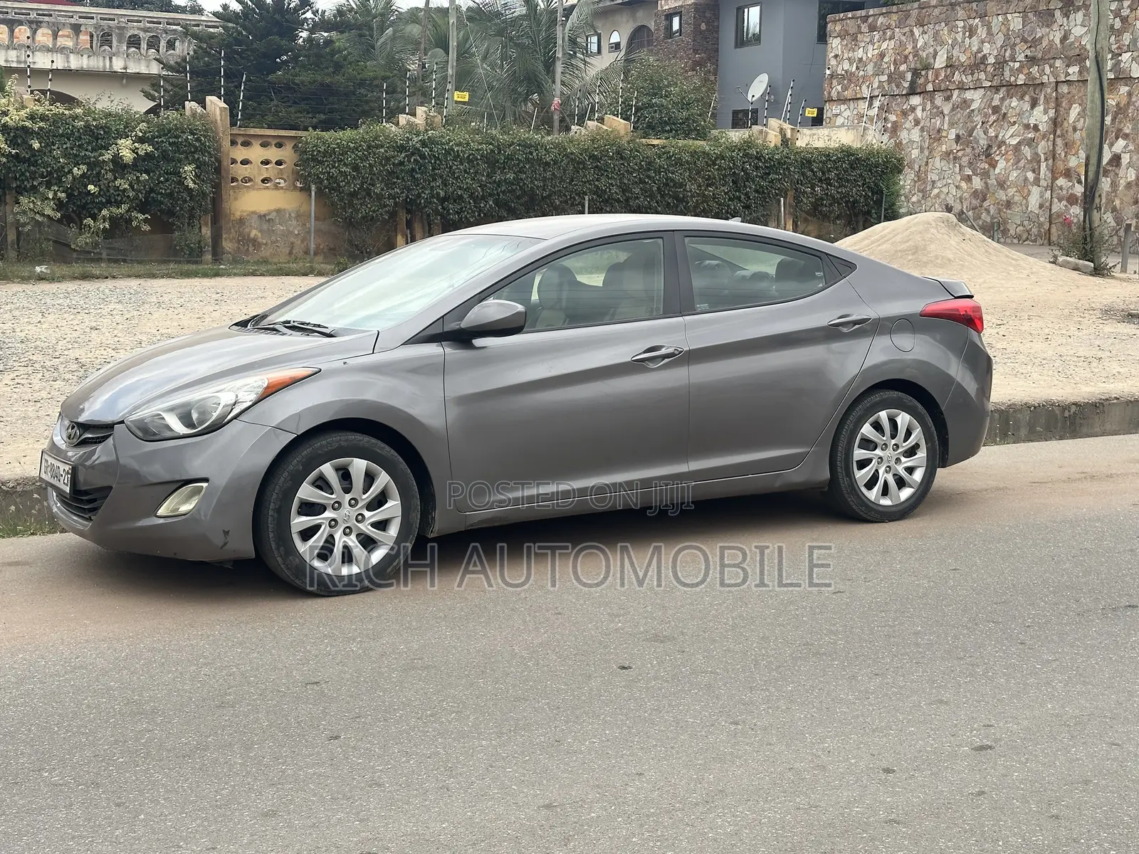 Hyundai Elantra GS Coupe FWD (1.8L 4cyl 6A) 2013 Gray