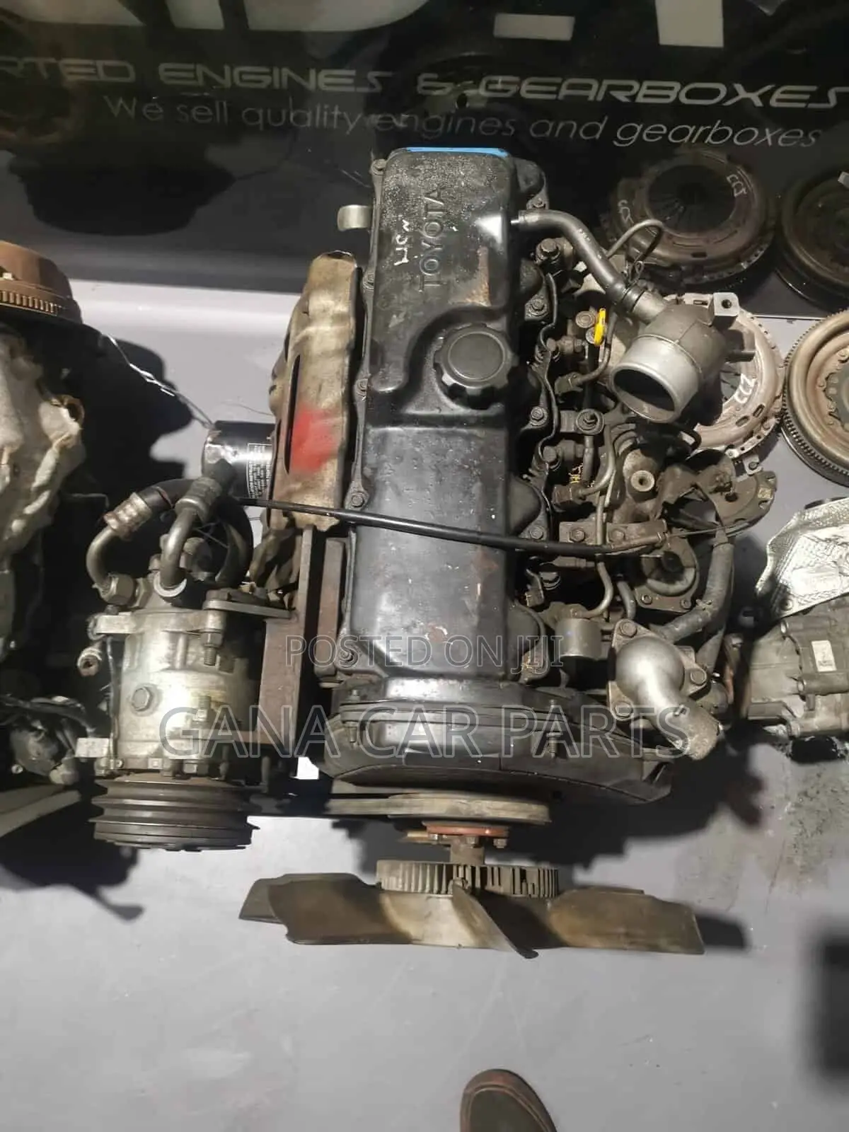 Toyota Fish Engine 2L
