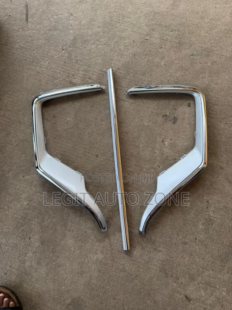 Honda CRV 2019,2020,2021, Front Bumper Chrome