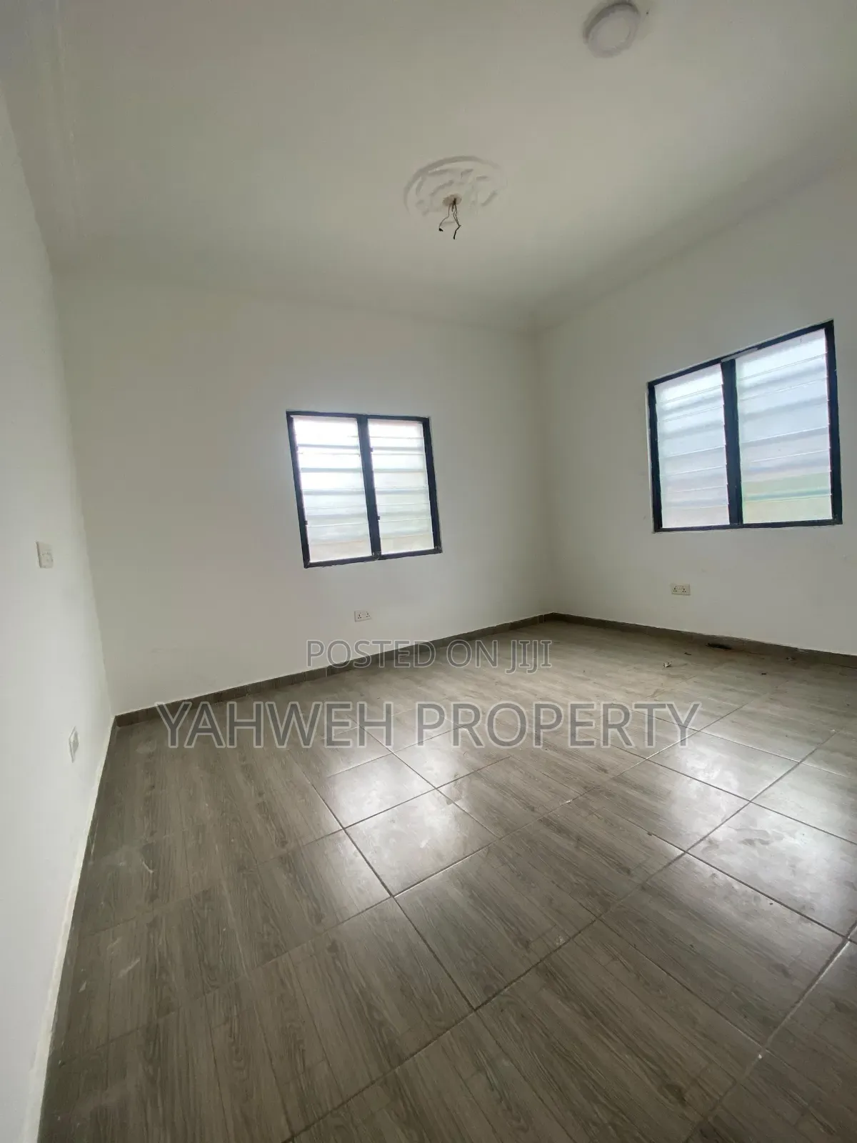 3bdrm Apartment in Spintex Glow Lamp, Baatsona Total for rent