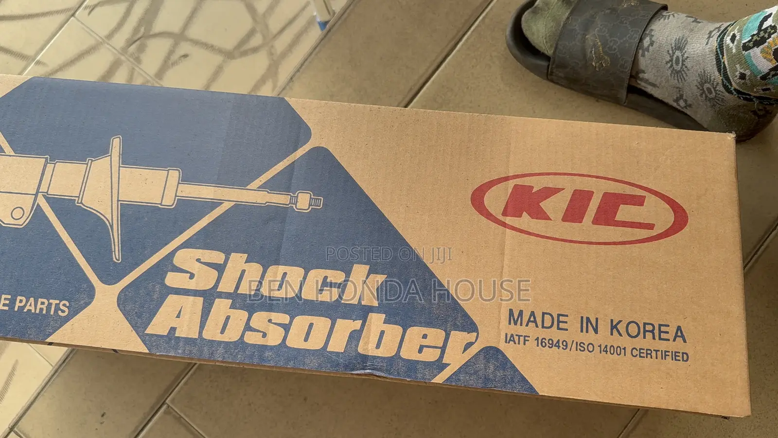 Tucson 2008,2010 ,2012 Front Shocks