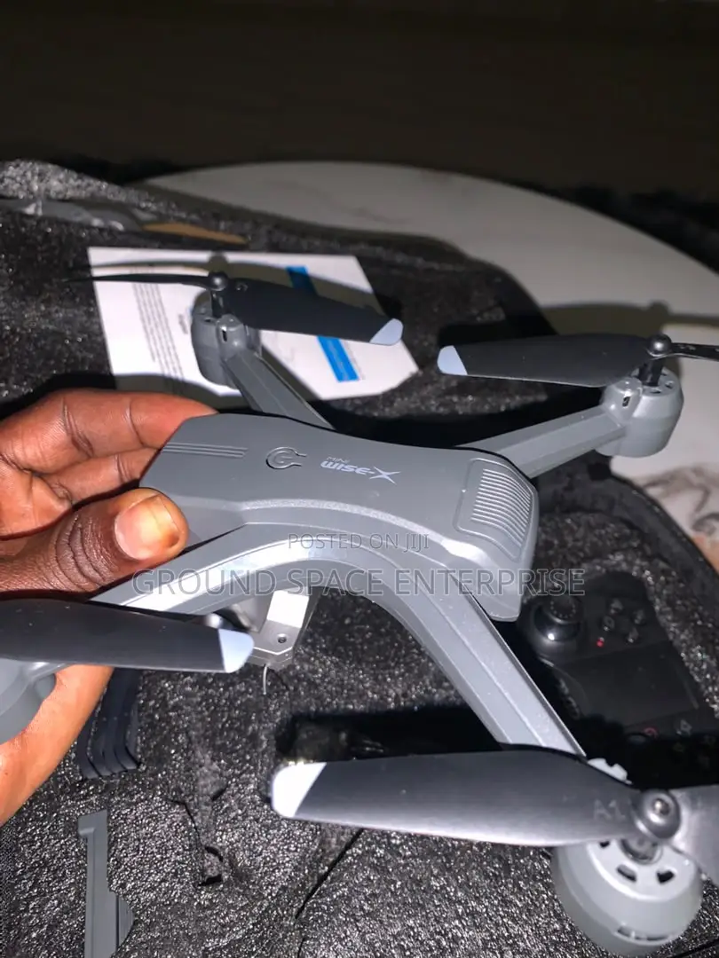 Professional Camera Drone – Foldable & Easy to Use