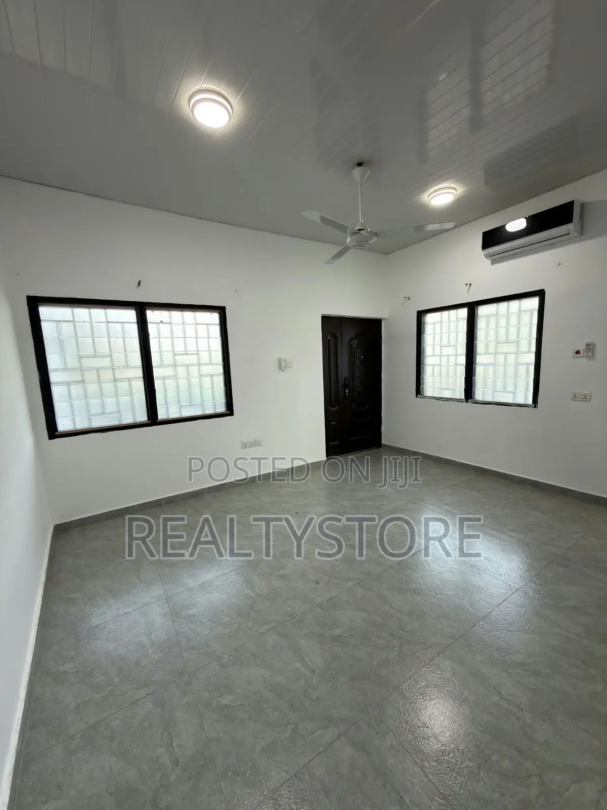 4bdrm House in Ashongman Estate, Accra Metropolitan for sale