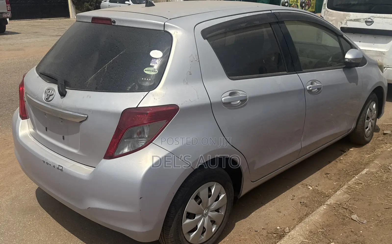 Toyota Vitz 2015 Gray