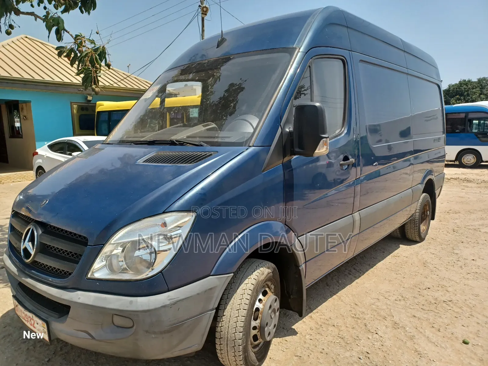 Mercedes-Benz Sprinter 2012 Blue