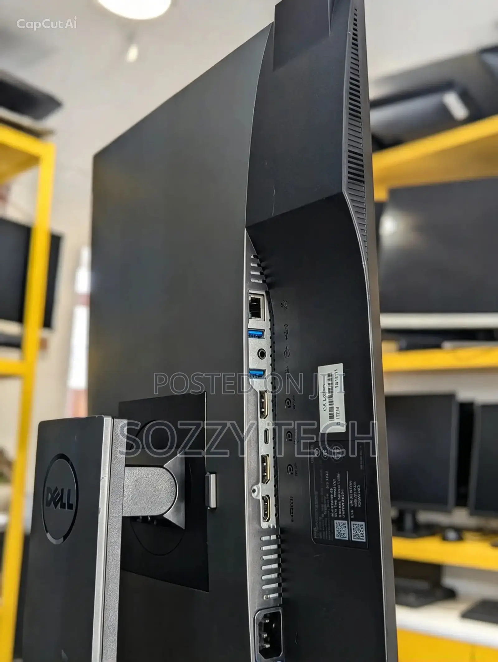 Dell U2721DE UltraSharp 27 Inch Quad HD 2560X1440 at 60 Hz LED
