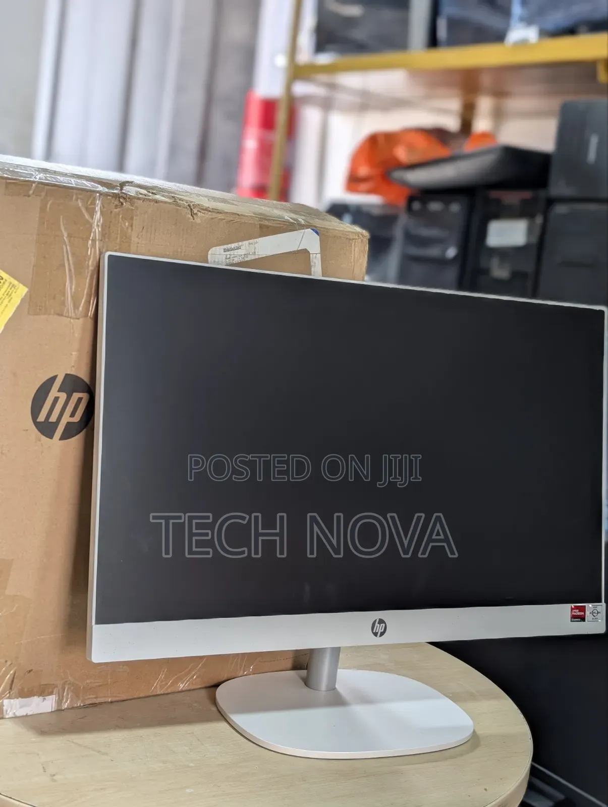 New Desktop Computer HP 200 G4 22 All-in-One 8GB AMD SSD 256GB