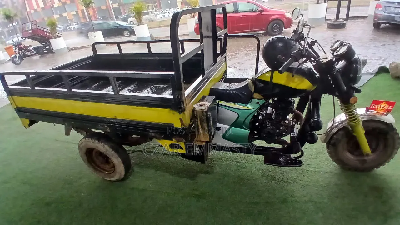 Tricycle 2018 Black