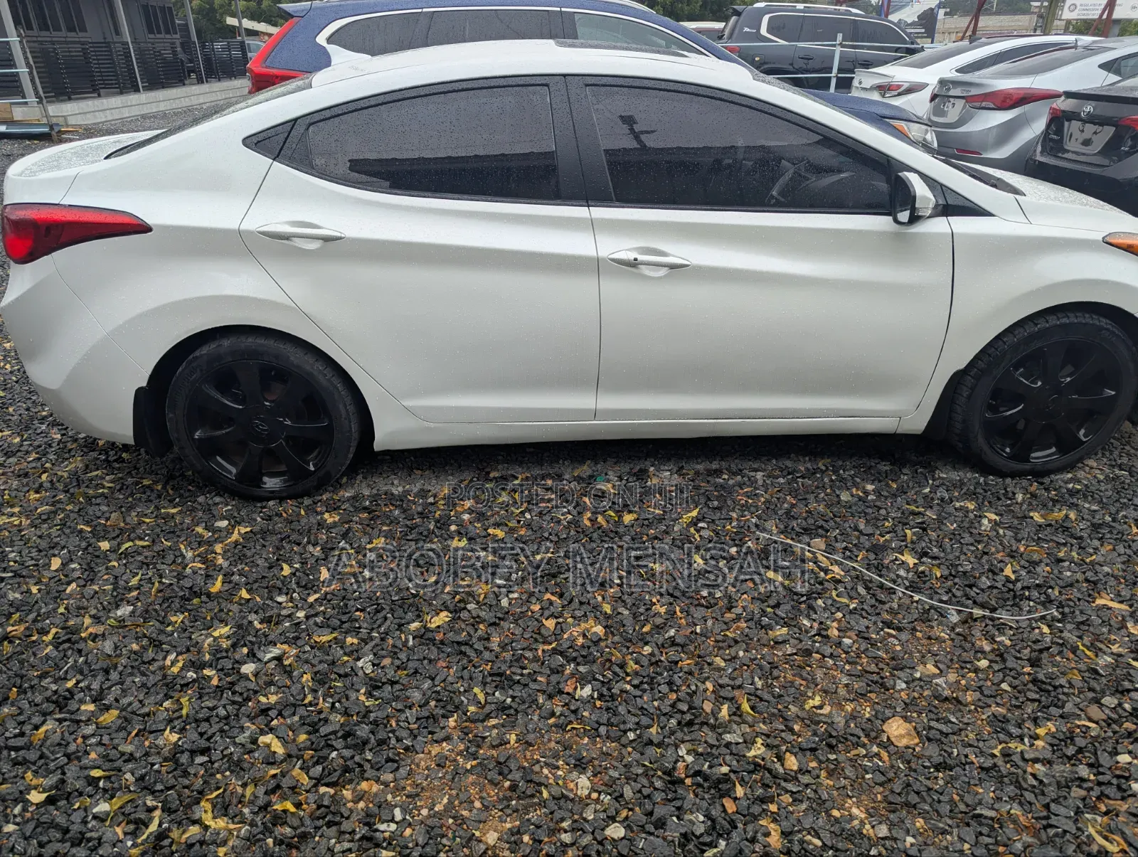 Hyundai Elantra Limited 2012 White
