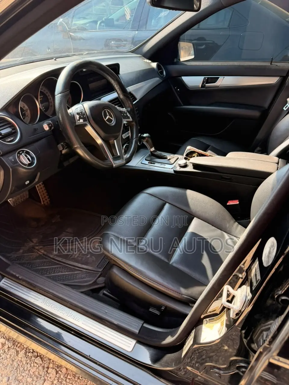 Mercedes-Benz C250 2014 Black