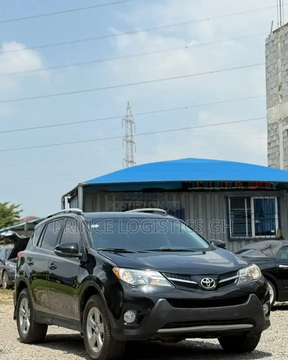 Toyota RAV4 XLE 4dr SUV (2.5L 4cyl 6A) 2015 Matt Black
