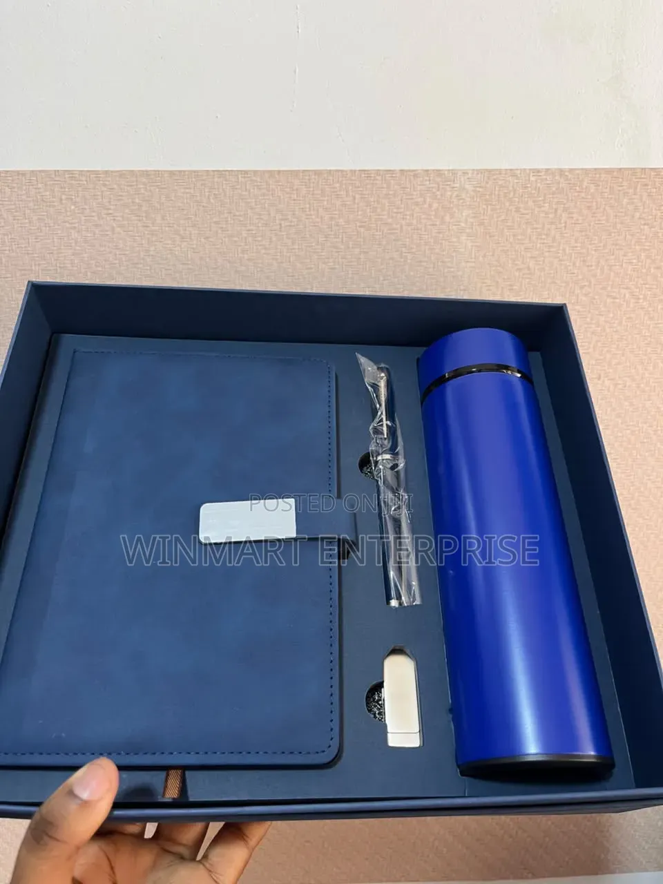 Customised Diary, Pen, Pendrive and Temperature Flask