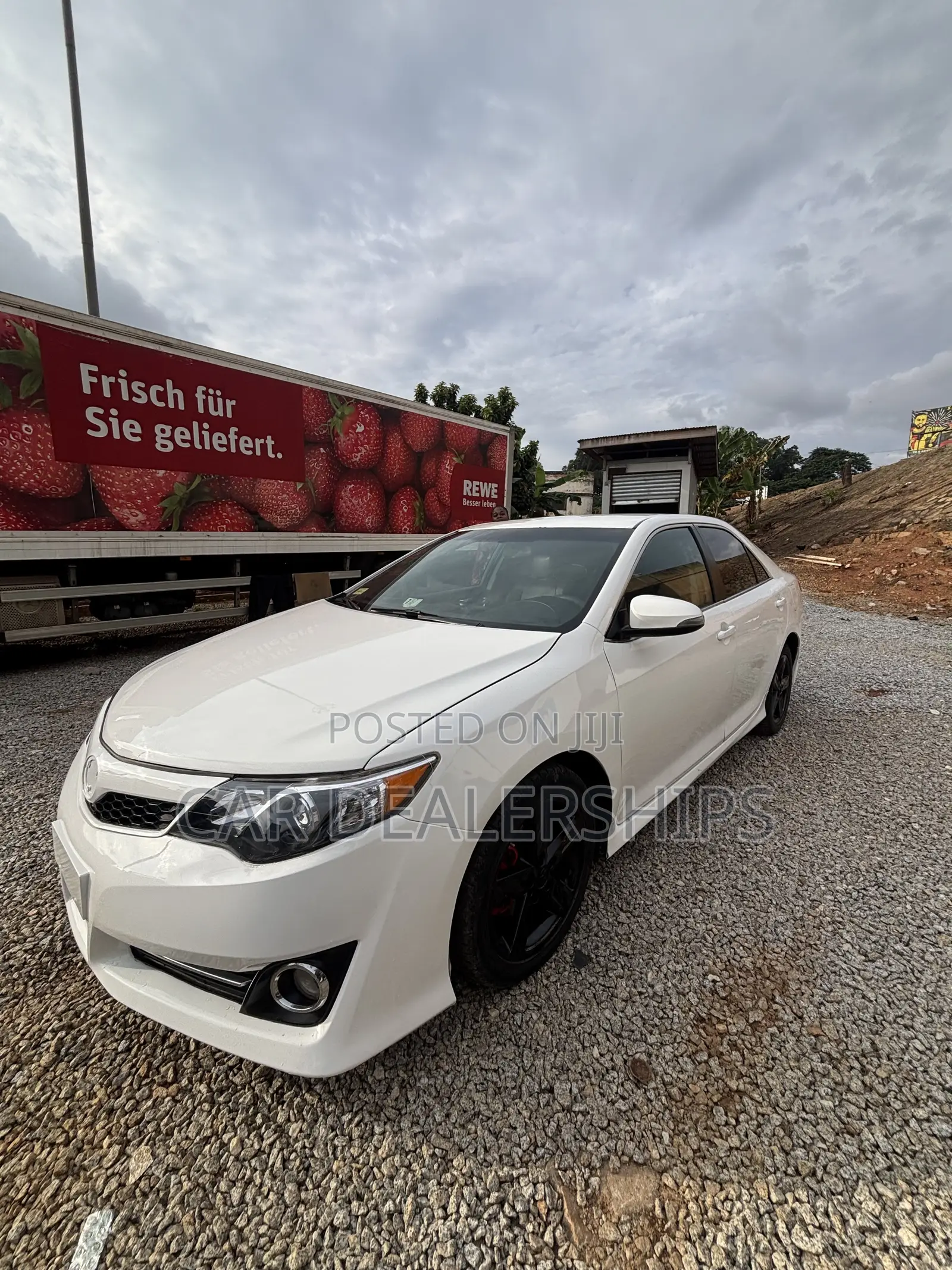 Toyota Camry 2014 White
