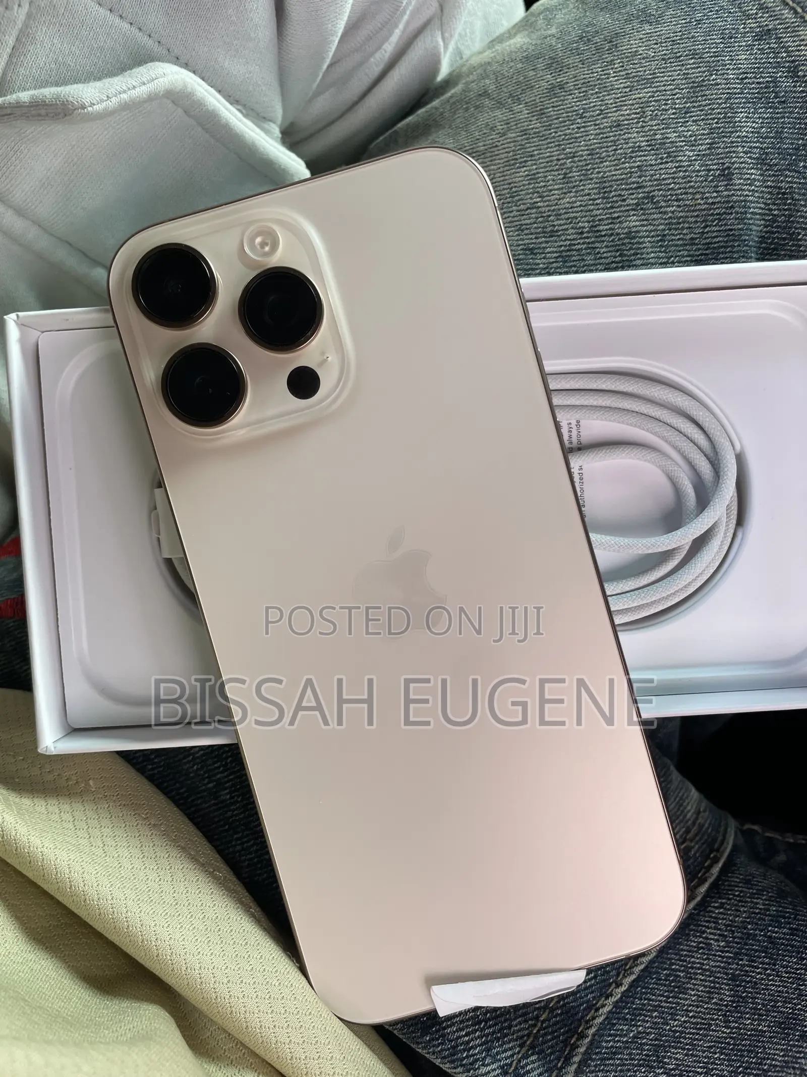 Apple iPhone 16 Pro Max 256 GB Gold
