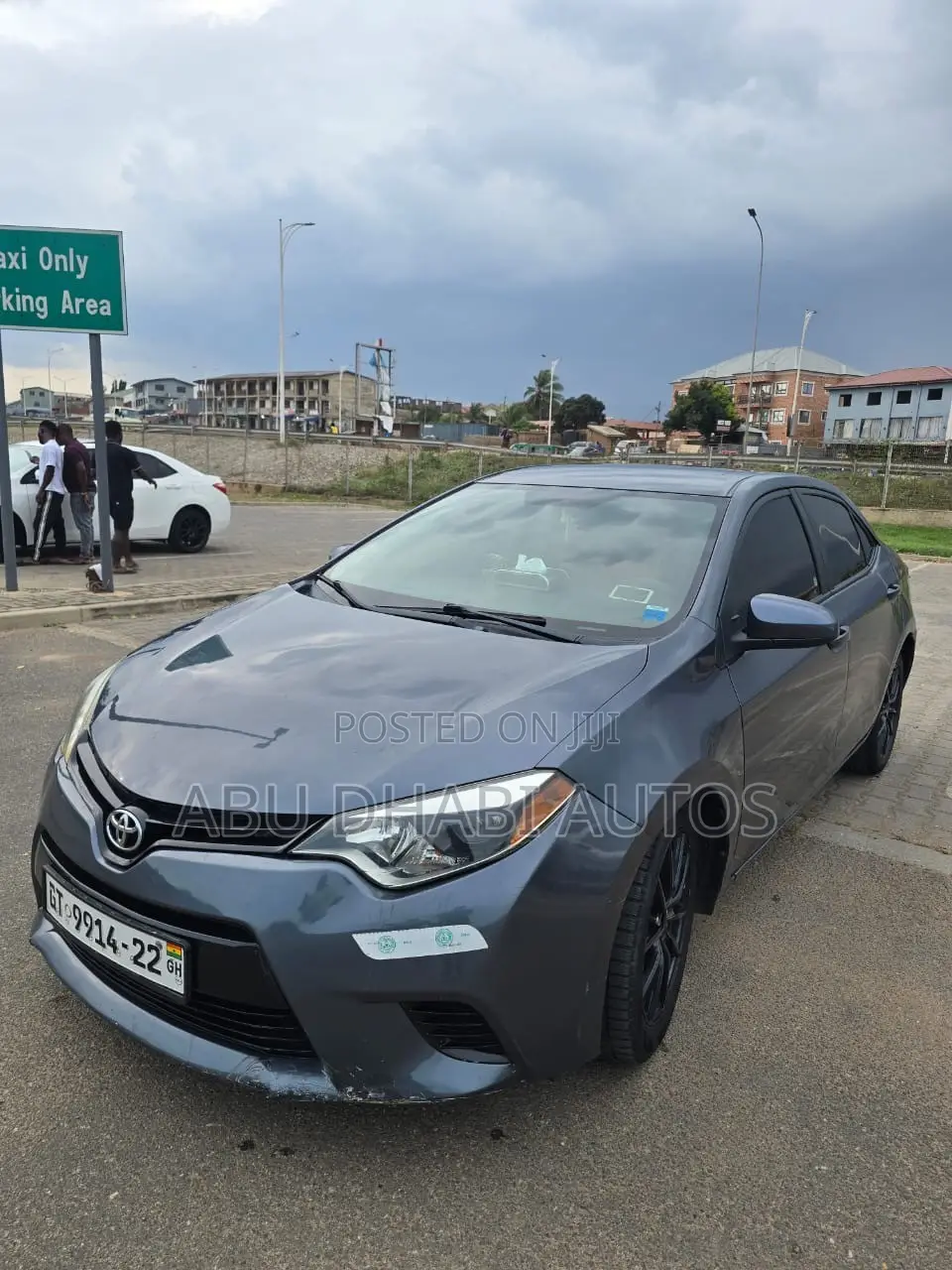 Toyota Corolla L 4dr Sedan (1.8L 4cyl 4A) 2015 Gray