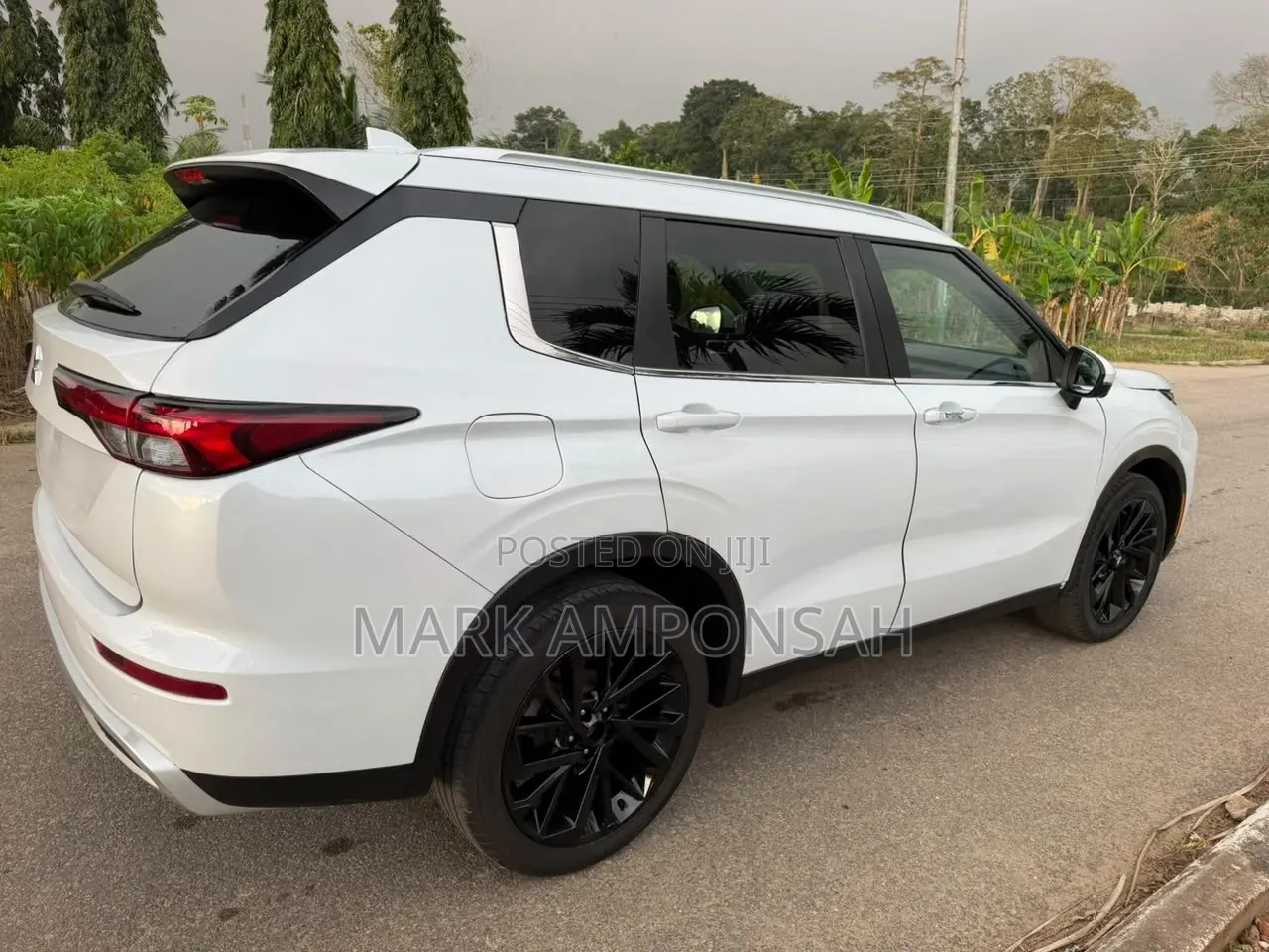 Mitsubishi Outlander SEL 2022 White
