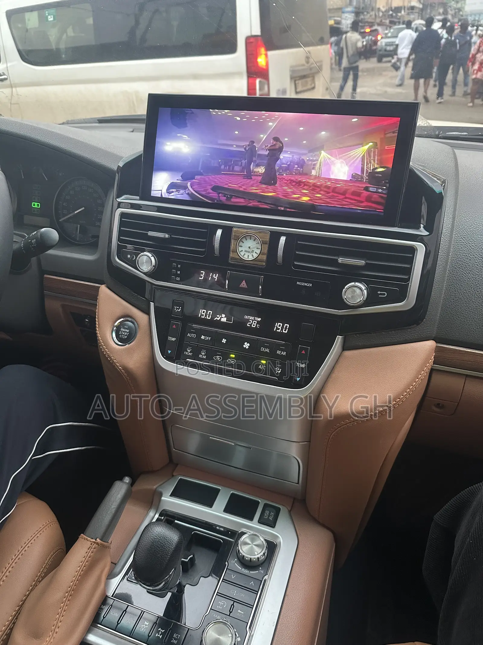 Land Cruiser 200 Interior Upgrade Screen 2016,2018,2019,2020,2021