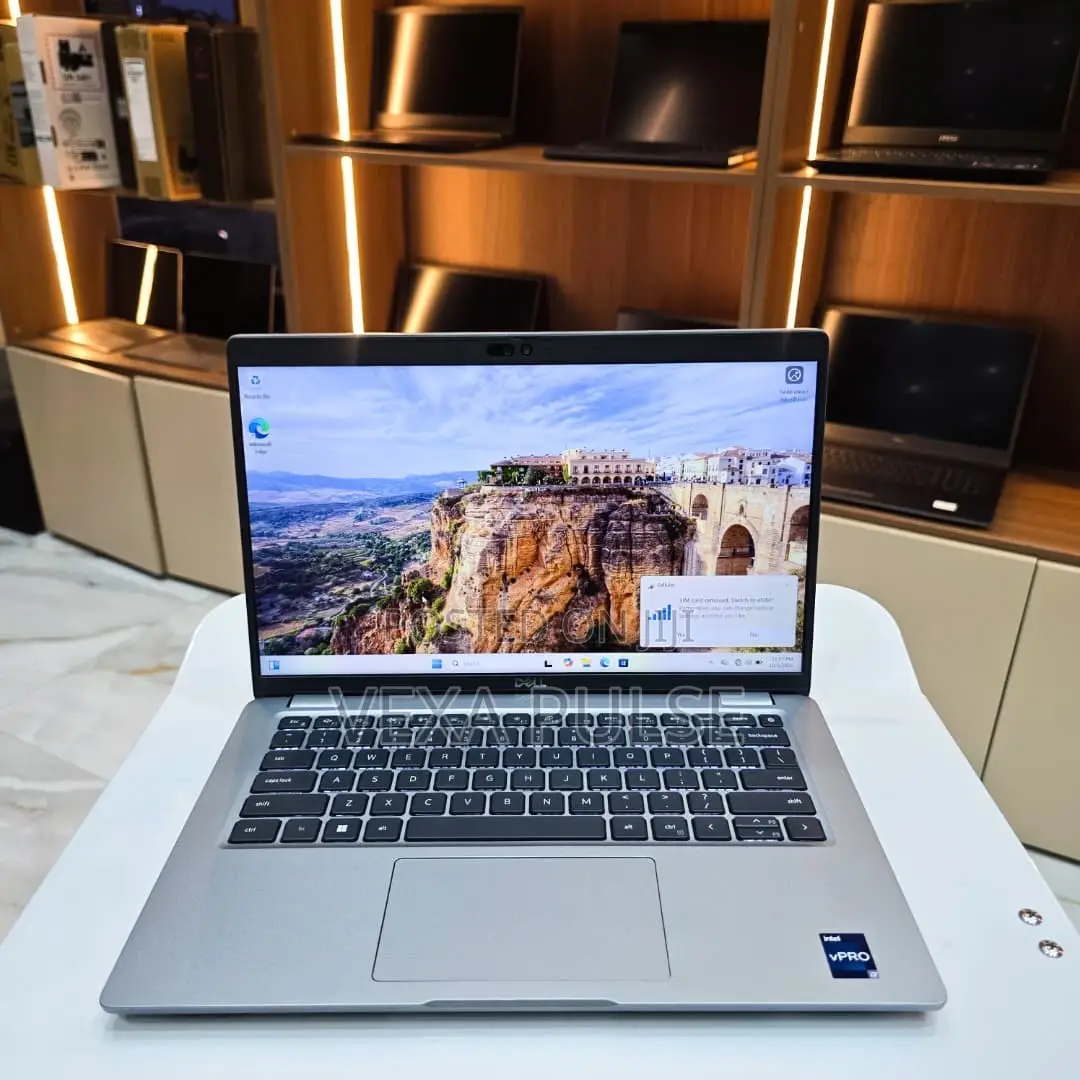 Laptop Dell Latitude 5440 16GB Intel Core i7 SSD 512GB