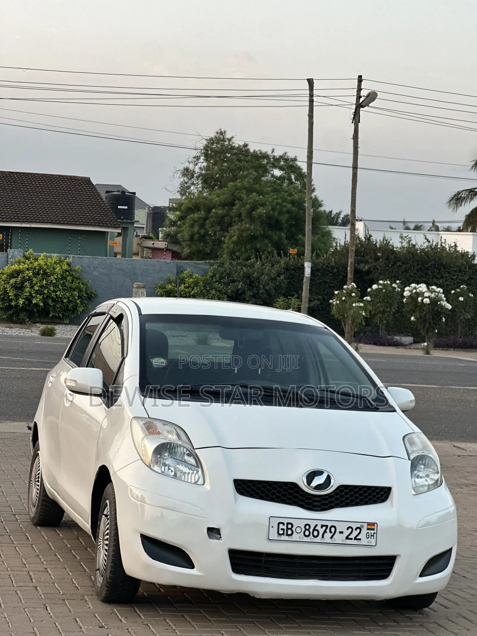 Toyota Vitz 1.5 FWD 3dr 2010 White