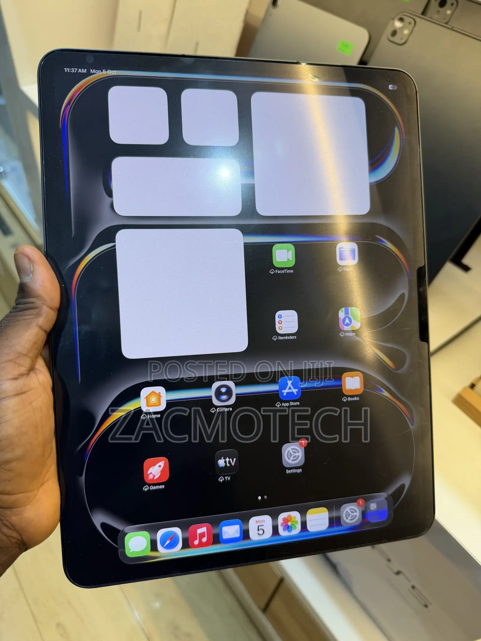 Apple iPad Pro 13 (2024) 256 GB Black