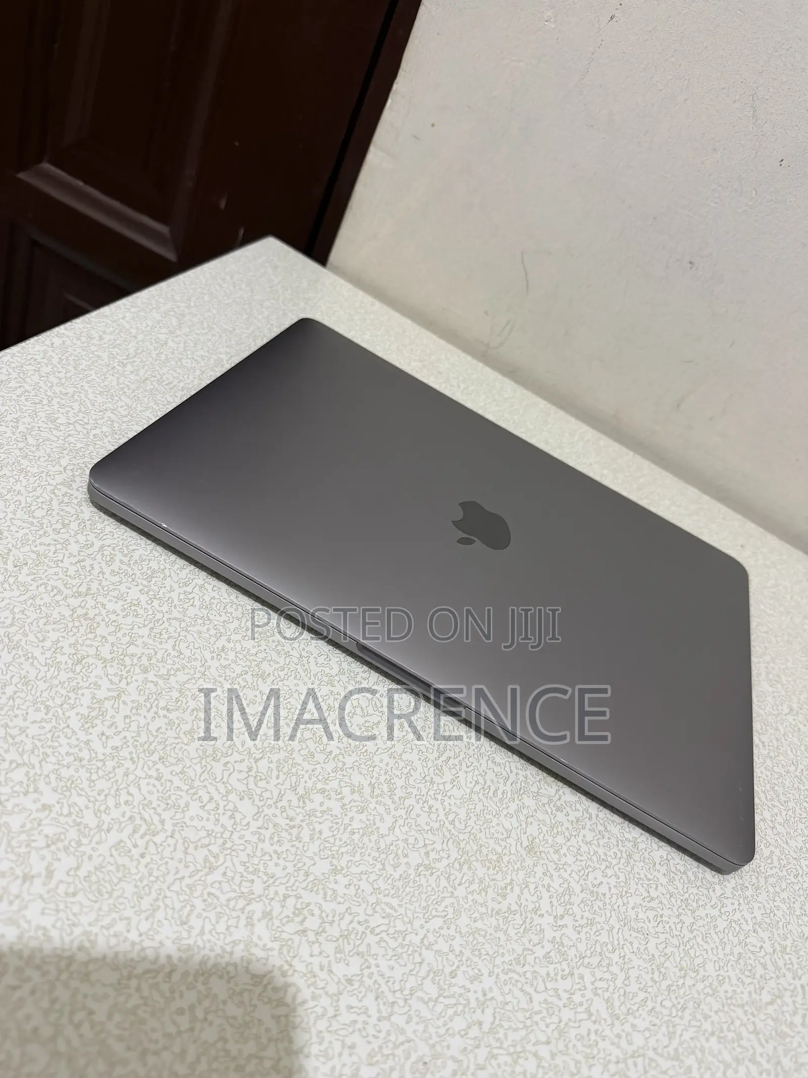 Laptop Apple MacBook Pro 2020 16GB Intel Core i5 SSD 512GB