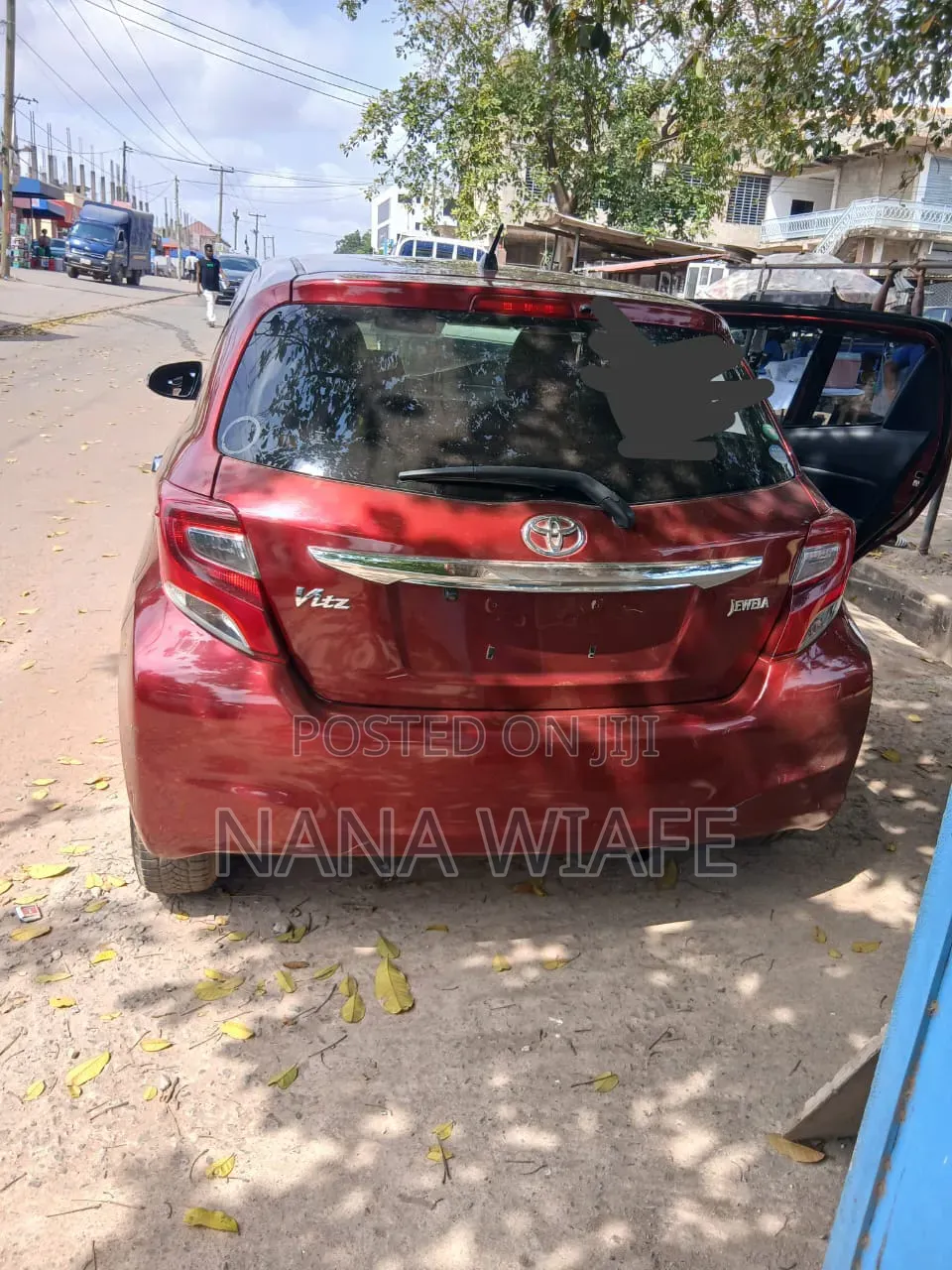 Toyota Vitz 2017 Brown