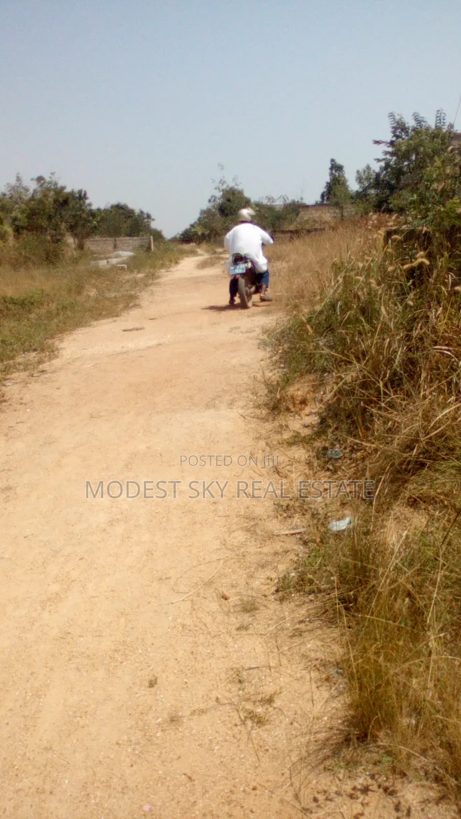 One Plot of With Uncompleted for Sell at Amasaman Obeyeyie Jidda