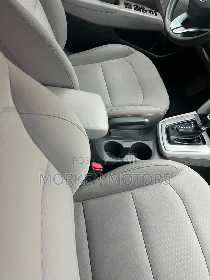 Hyundai Elantra SE 2020