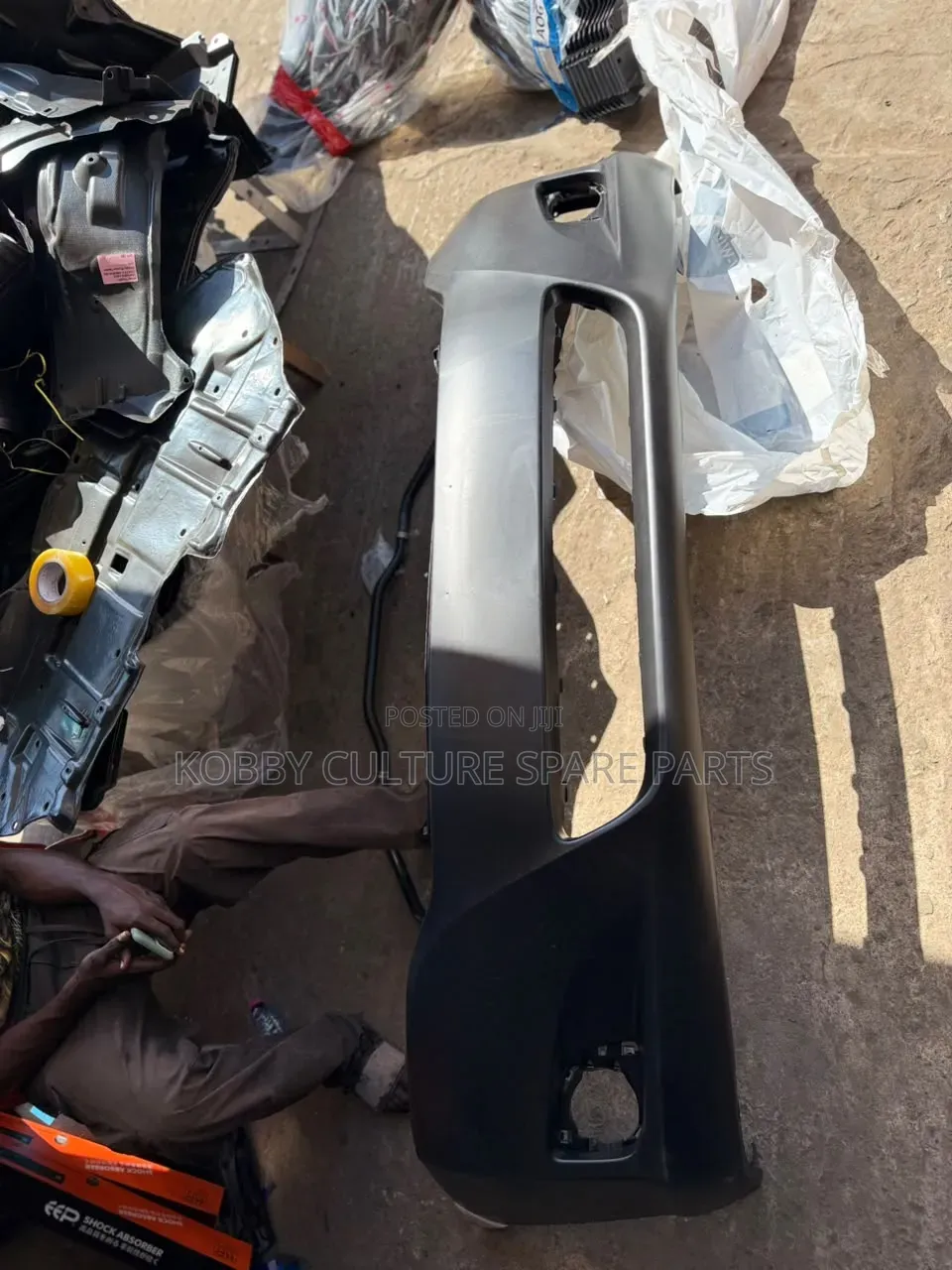 Original Toyota Venza 2009/12 Front Bumper Available for All Cars