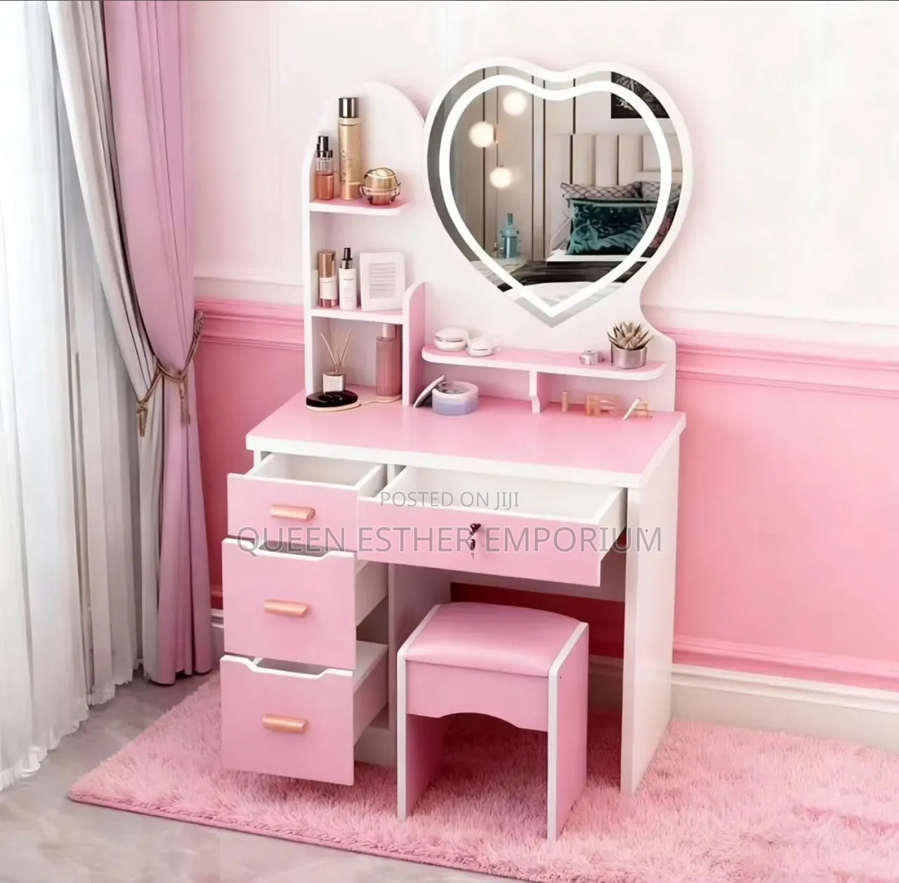 Vintage Dressing Mirror With Love LED