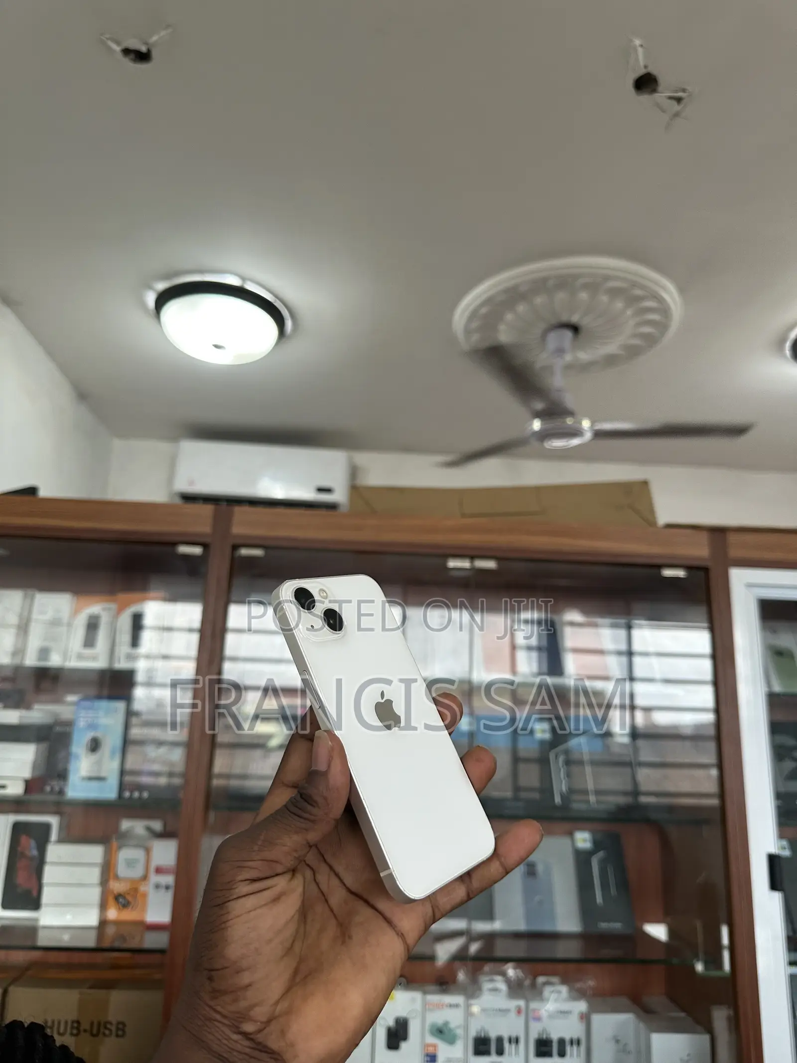 Apple iPhone 13 256 GB White