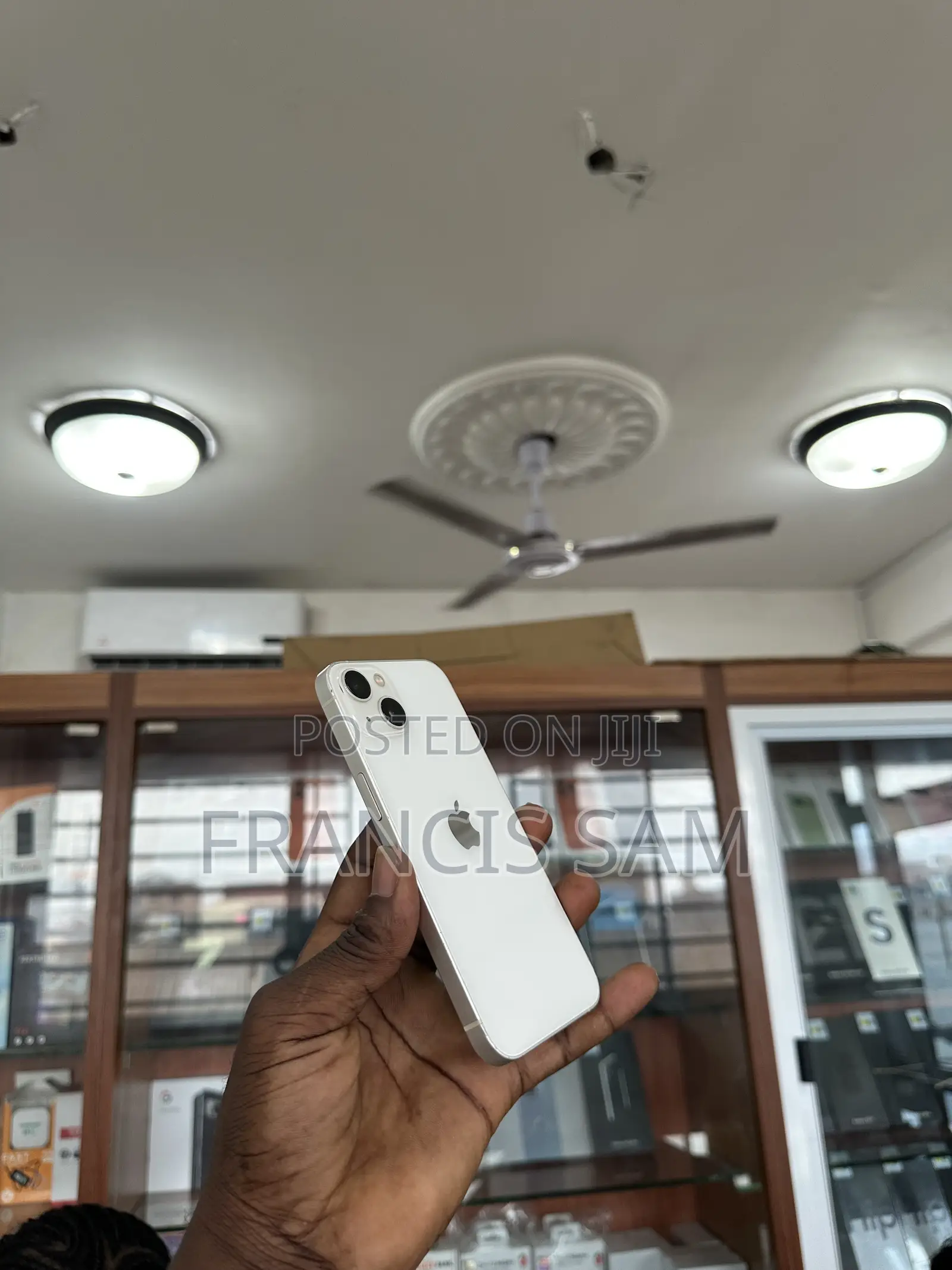 Apple iPhone 13 256 GB White