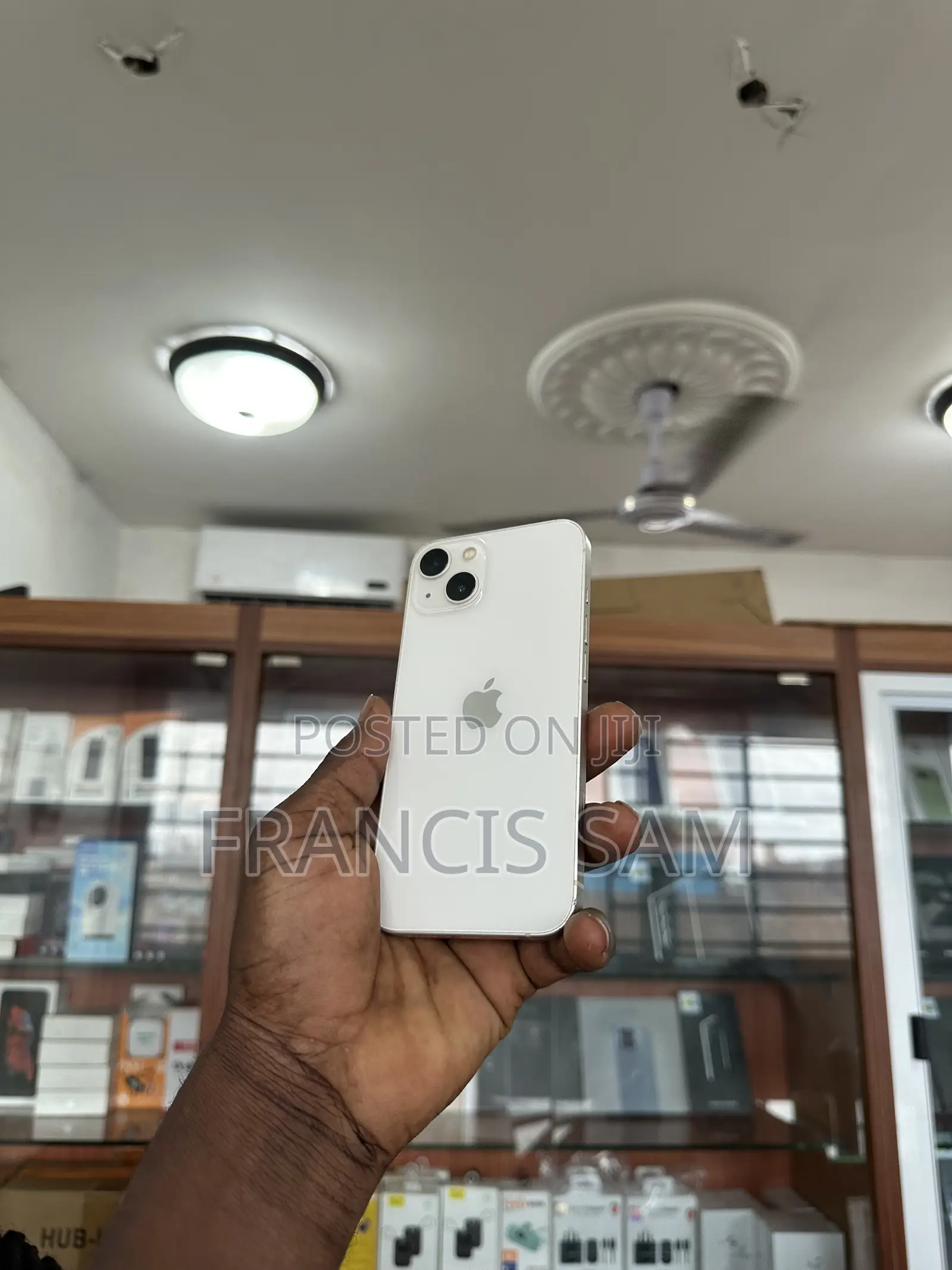 Apple iPhone 13 128 GB White