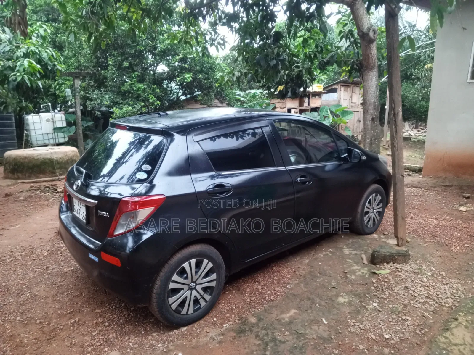 Toyota Vitz 1.5 FWD 3dr 2012 Black